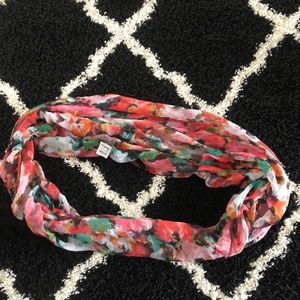 NWT Charlotte Russe infinity scarf